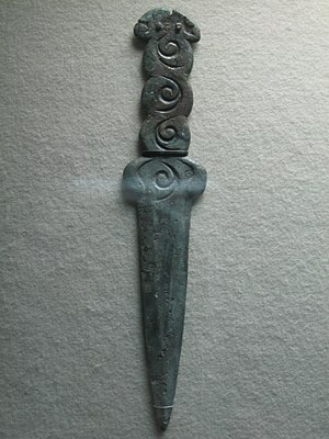 ананьино300px-Ananyino_culture_dagger.jpg