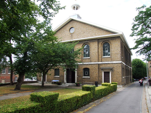 ангDockyard_Church,_Chatham_-_geograph.org.uk_-_1397163.jpg