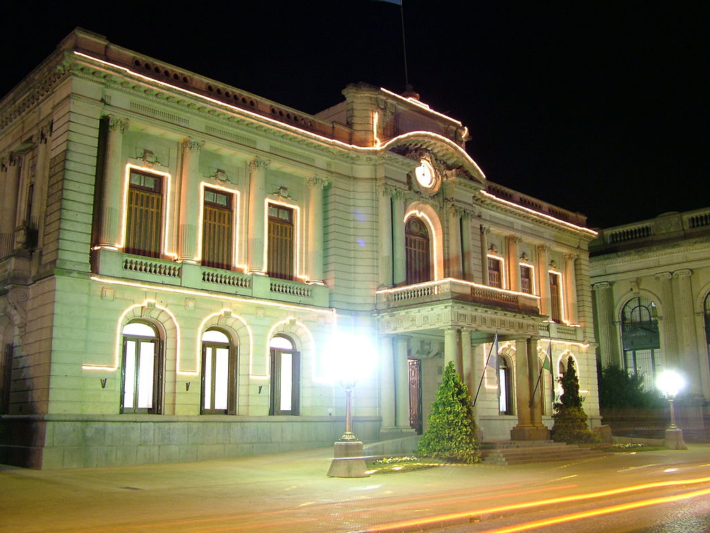 арг1024px-Palacio_Municipal.jpg