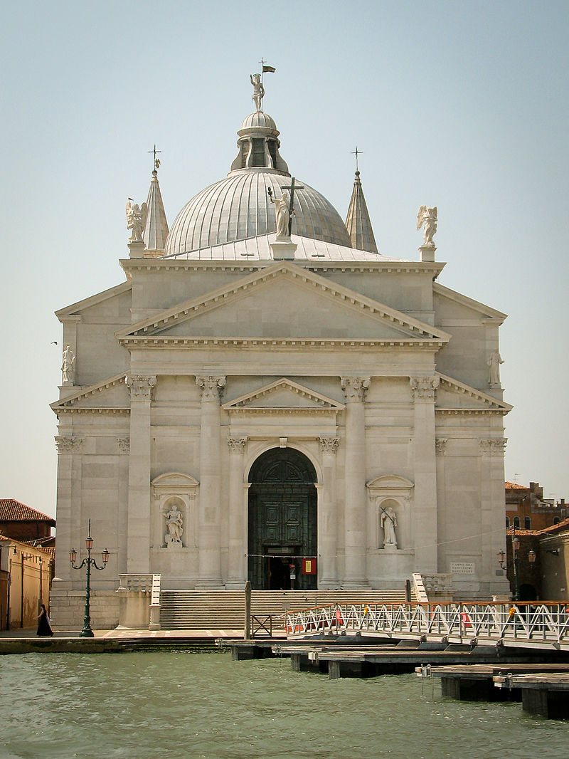 веенцBasilica_del_Santissimo_Redentore_Venice_1.jpg