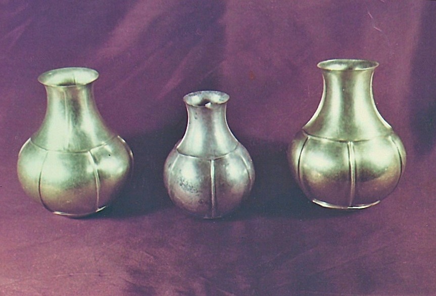вильенаBotellas_de_plata_del_tesoro.jpg