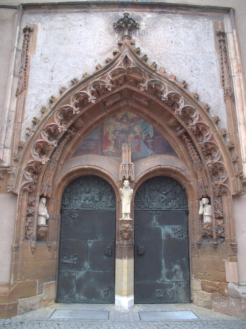 гермSt._Johannes_Neumarkt_Oberpfalz_-_Südportal_02.jpg