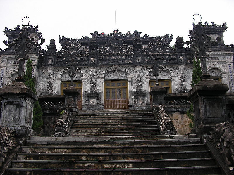 кхай диня гробница 1920tomb2.jpg