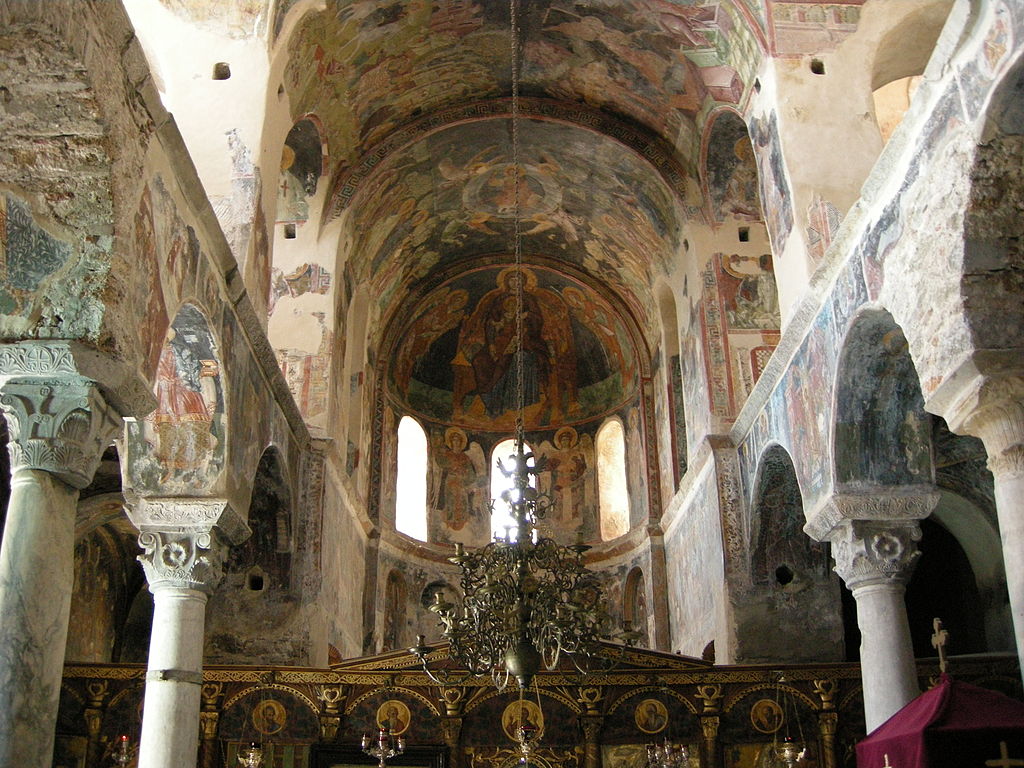 мистра1024px-Pantanassa,_interno_02.jpg