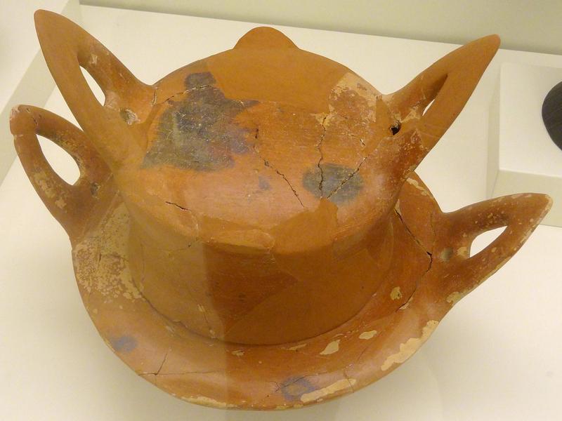 ранний1280px-Tonvase_Lendas_01.jpg