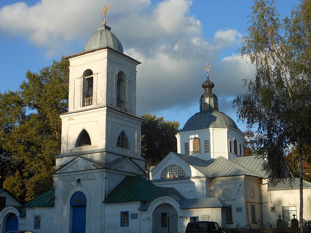 рос1024px-Трубчевск_СретенскаяЦерковь_1.jpg