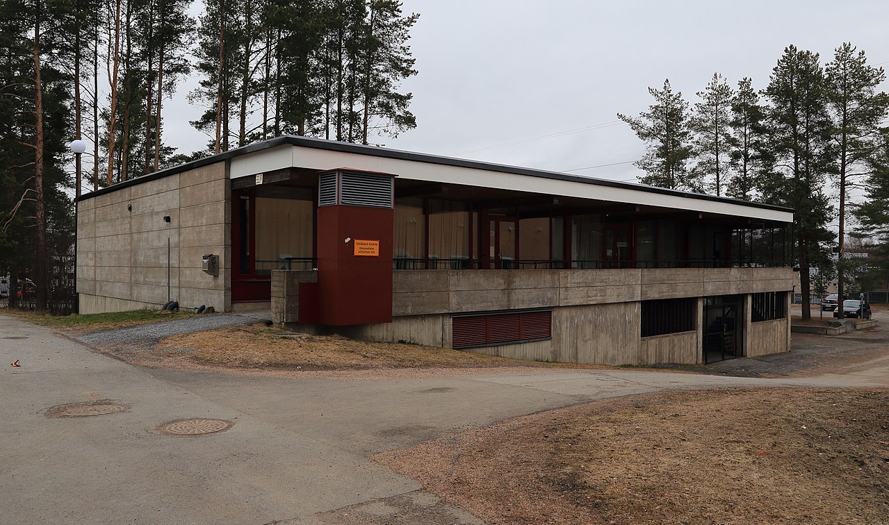 фин1280px-Koskela_Library_Oulu_20180505.jpg
