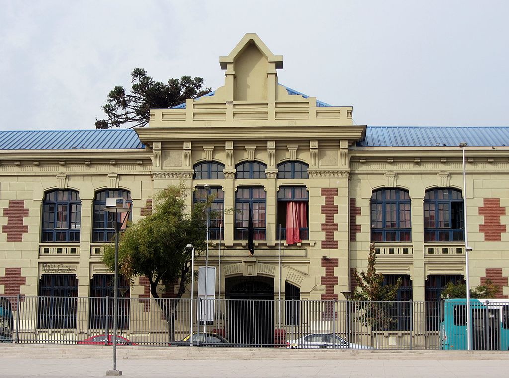 чили Escuela_Salvador_Sanfuentes_f02.jpg