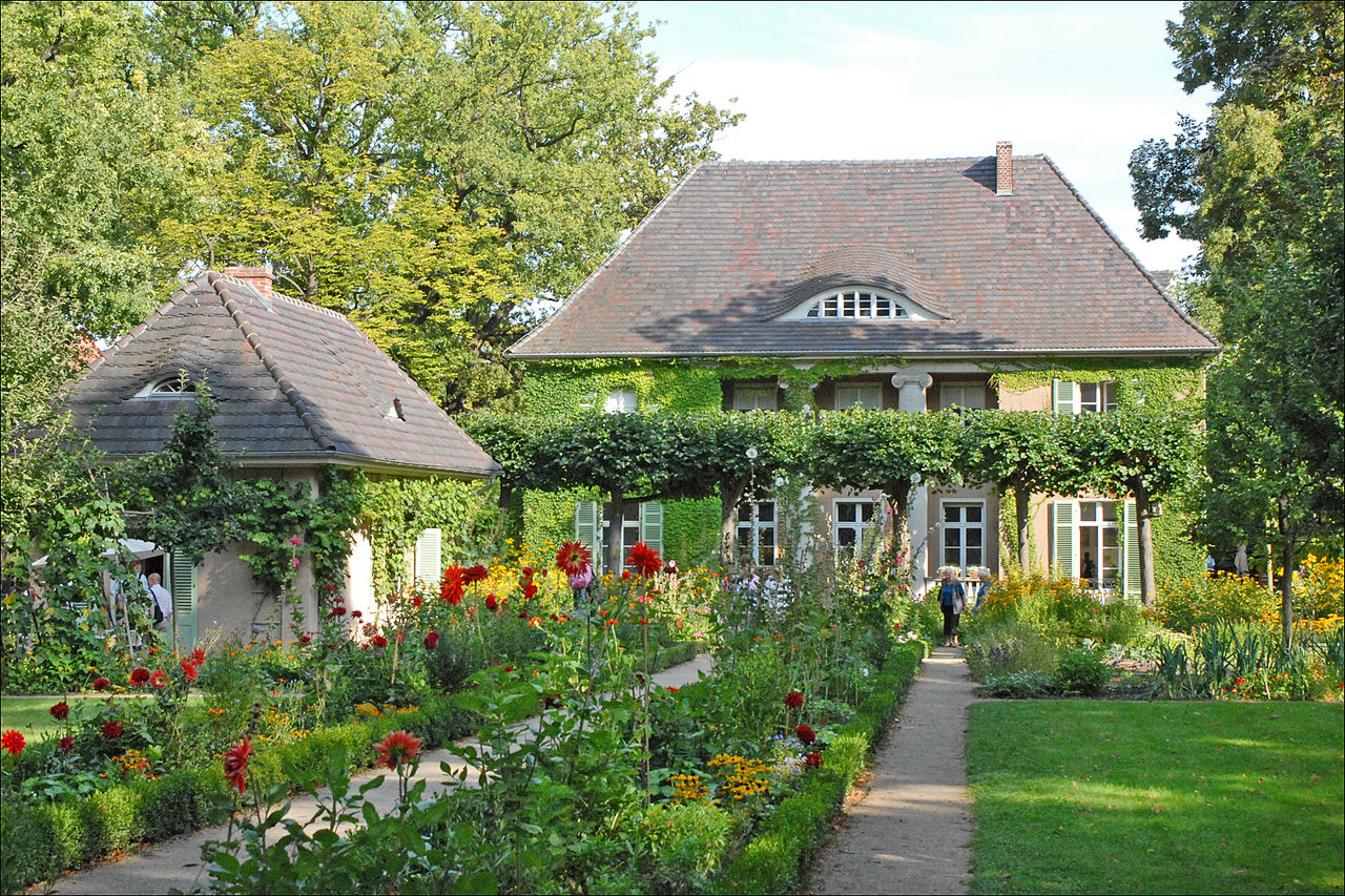 10 1280px-La_villa_de_Max_Liebermann_(Wannsee,_Berlin)_(6335933400).jpg