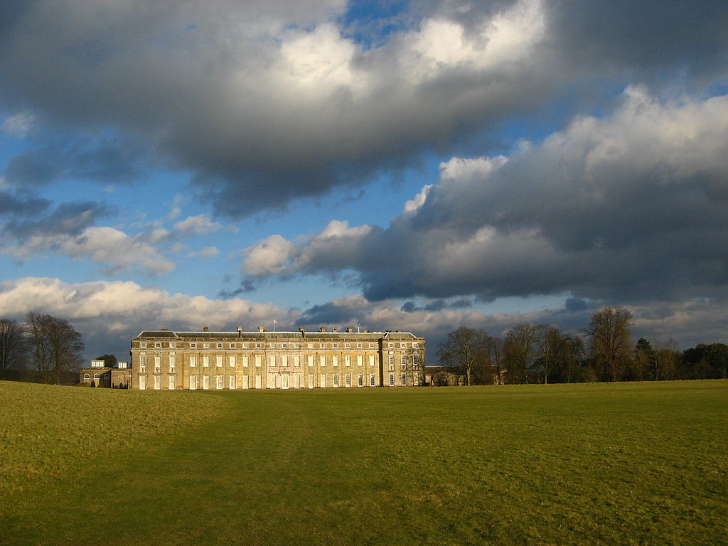 1024px-20080323_Petworth_House_(7).jpg