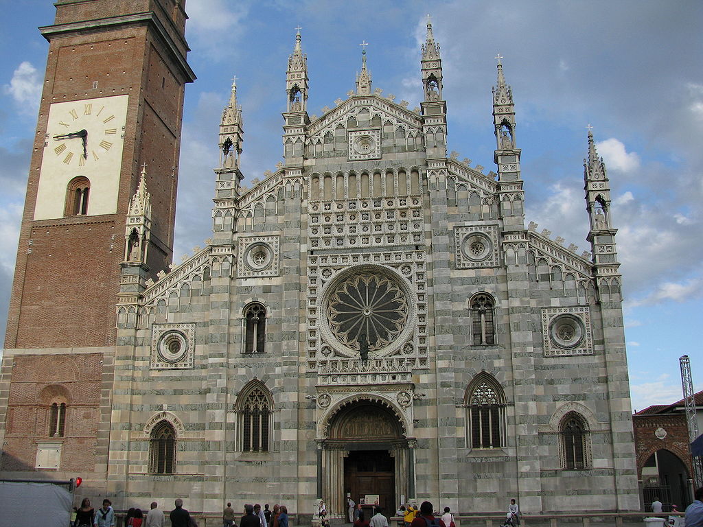 1024px-Duomo_di_monza.jpg