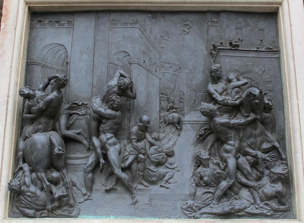 1024px-Giambologna,_ratto_delle_sabine,_base.jpg