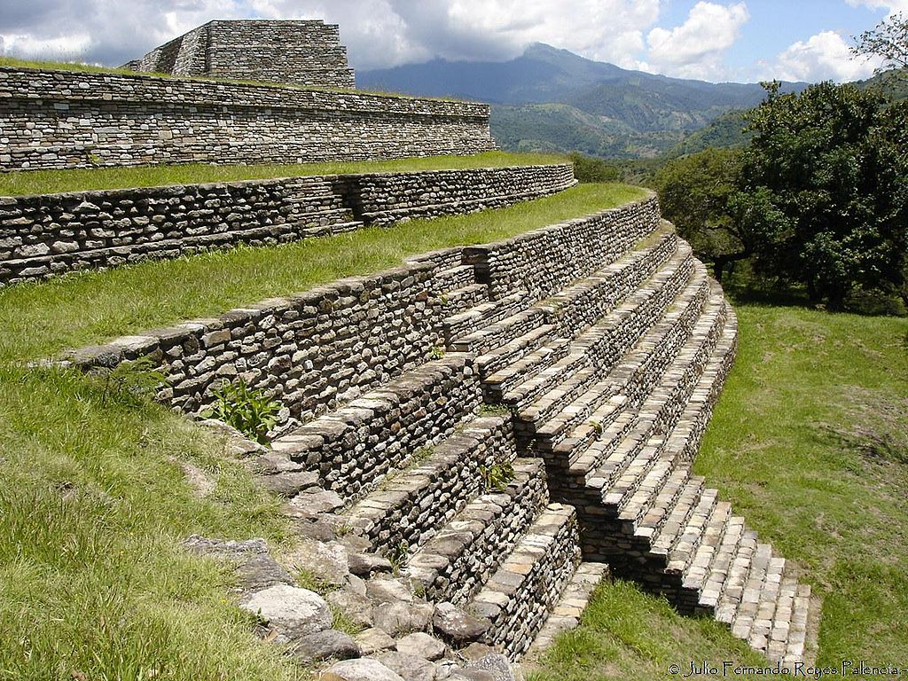 1024px-Mixco_Viejo.jpg