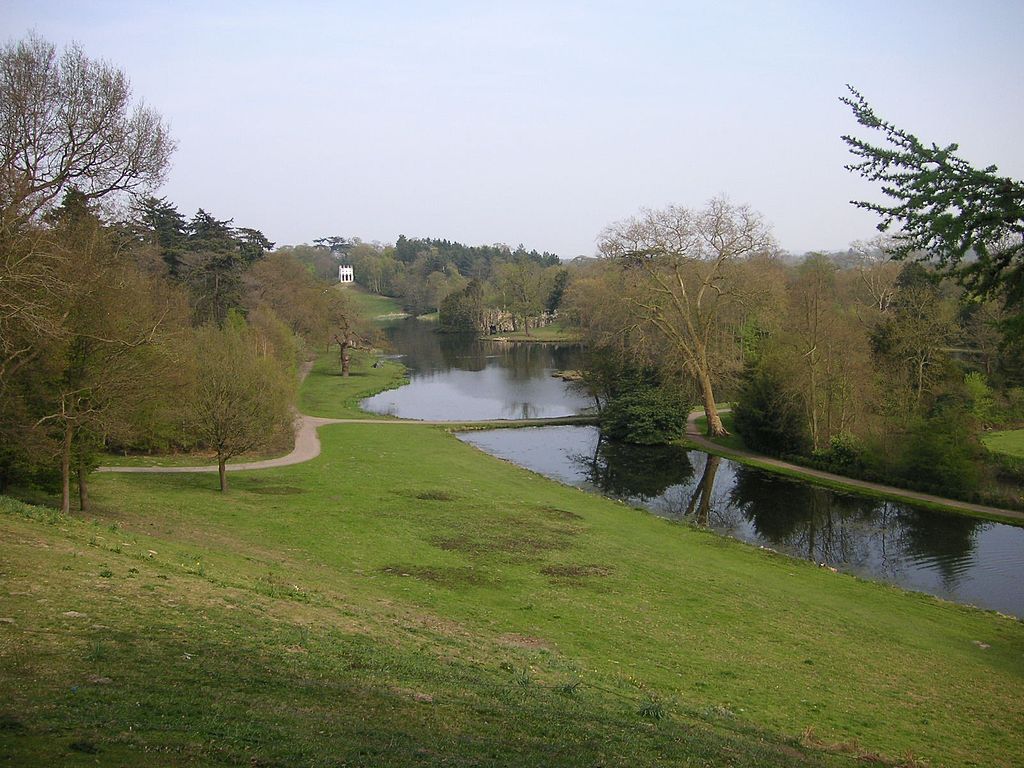 1024px-Painshill_Park_001_vista_Turkish_Tent_to_Gothic_Temple.JPG