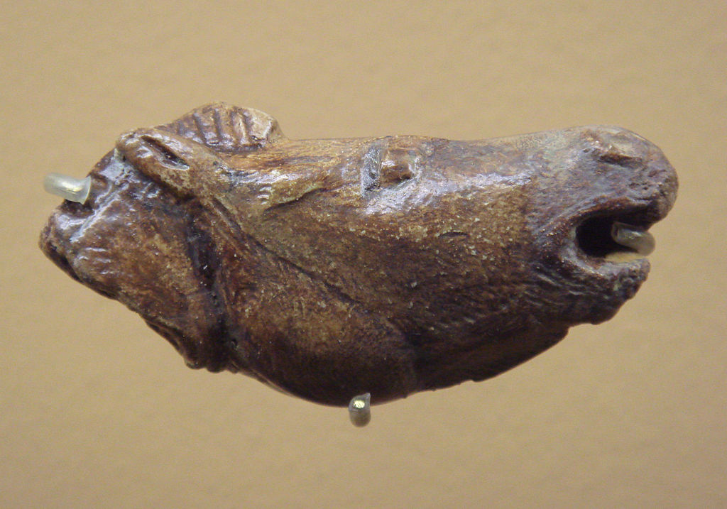 1024px-Paleolithic_horse3.JPG