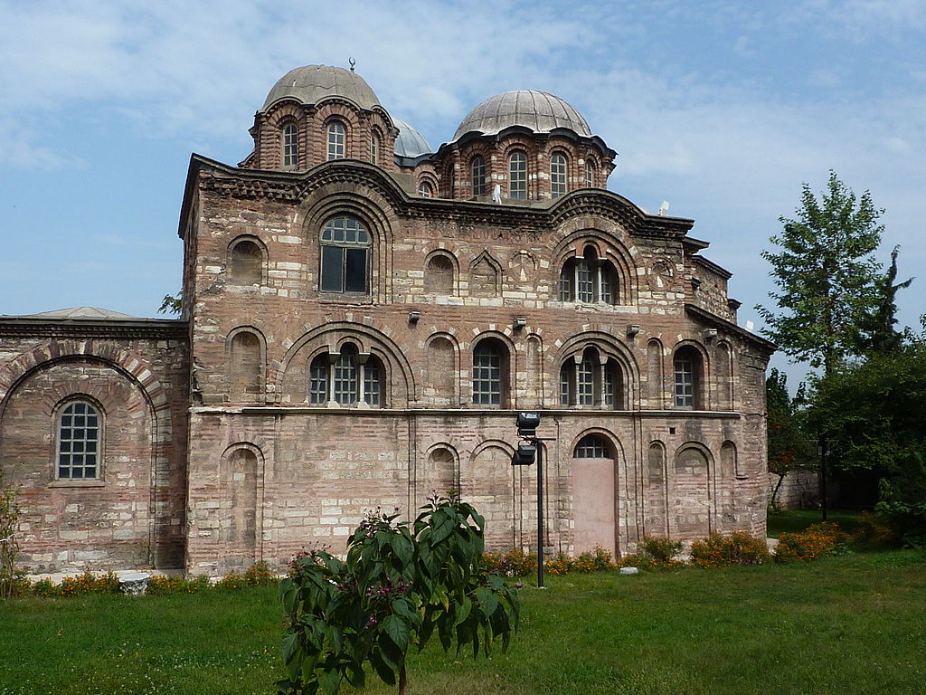 1024px-Pammakaristos_Church_-_south_facade_-_P1030414.JPG