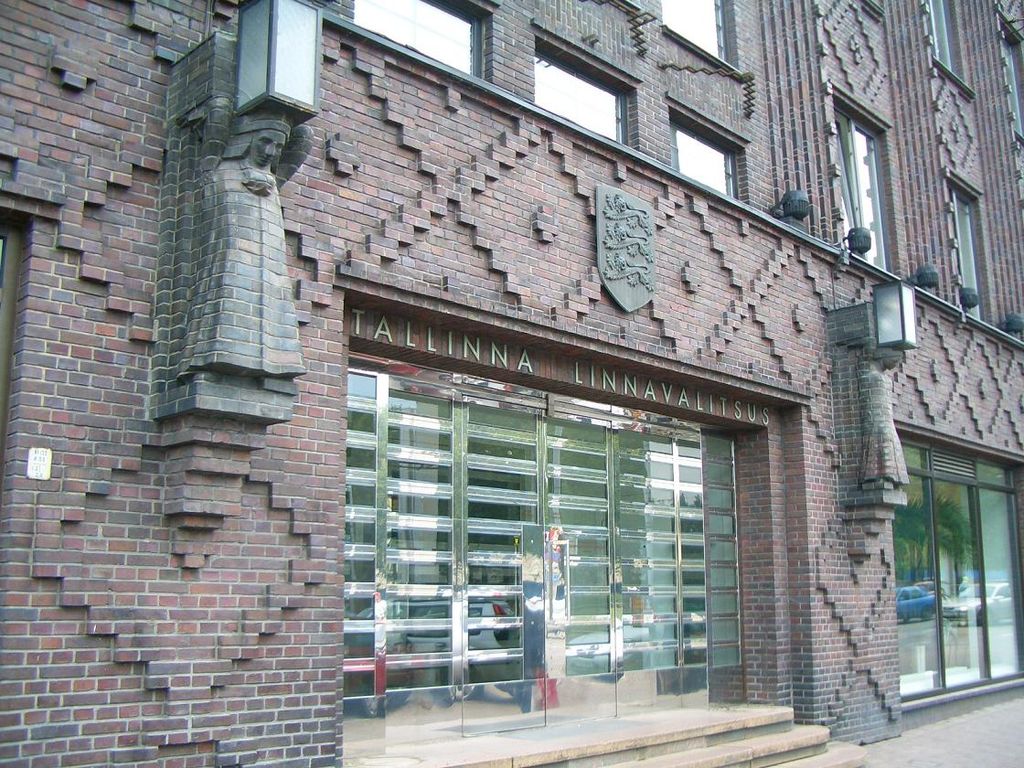 1024px-Robert_Natus_-_Linnavalitsus_-_1932.jpg