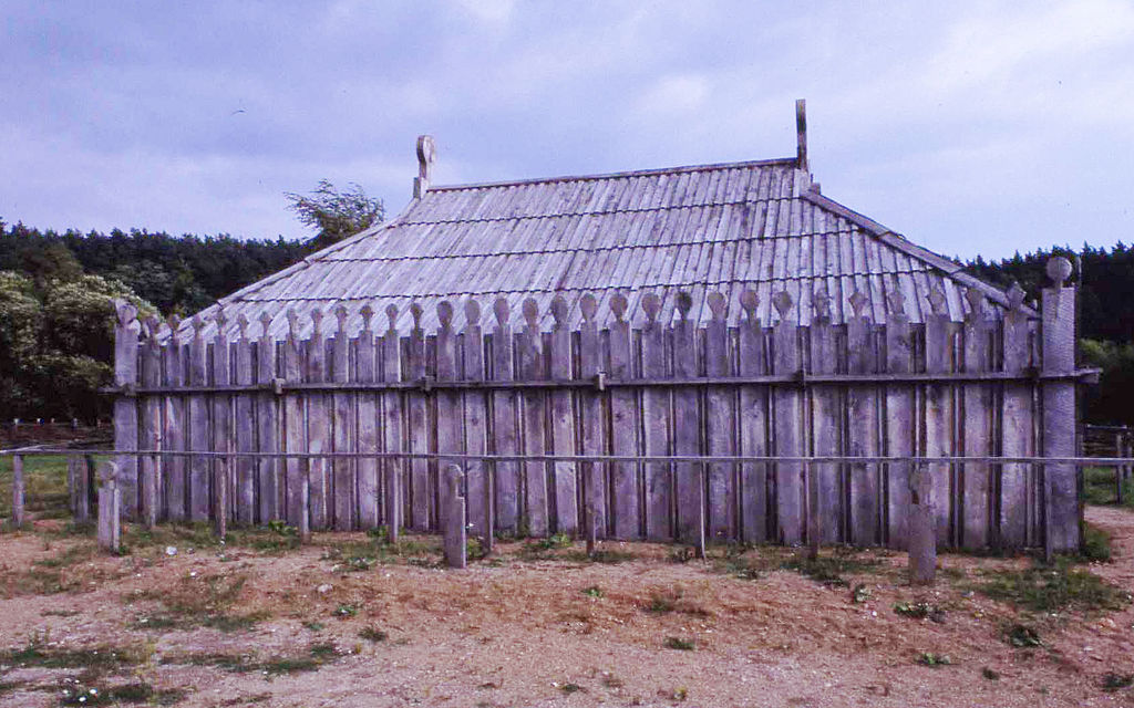 1024px-WalRhad.jpg