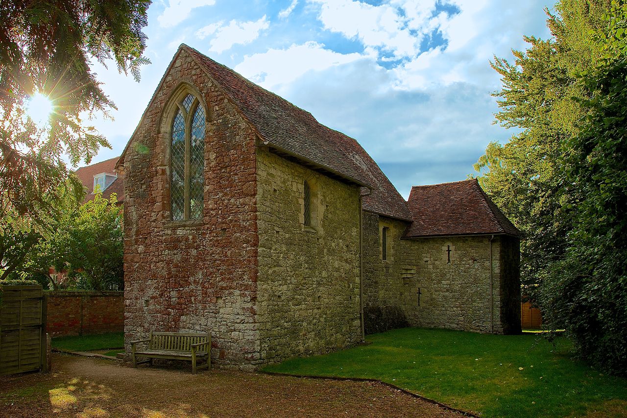 1280px-Old_Soar_Manor.jpg