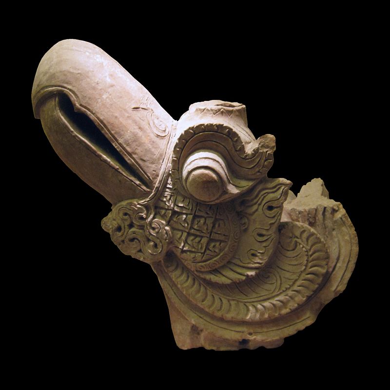 15 век800px-National_Museum_Vietnamese_History_62_(cropped).jpg