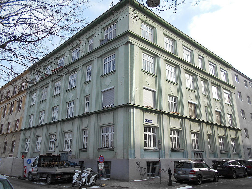 15 Oeverseestr37.jpg