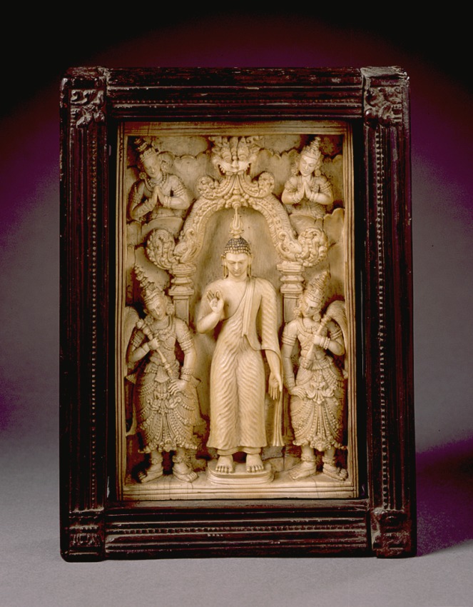18Buddha_Shakyamuni_and_Attendants_LACMA_M.86.183.jpg