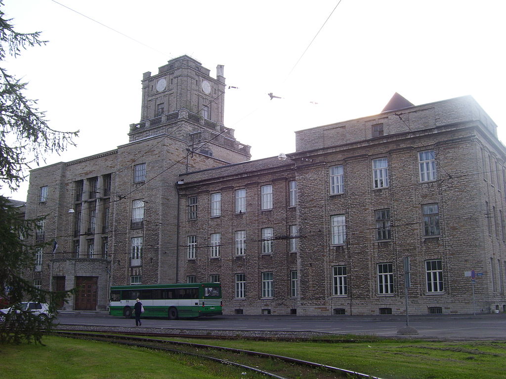 1915 1024px-Kopli_Eesti_Mereakadeemia.jpg