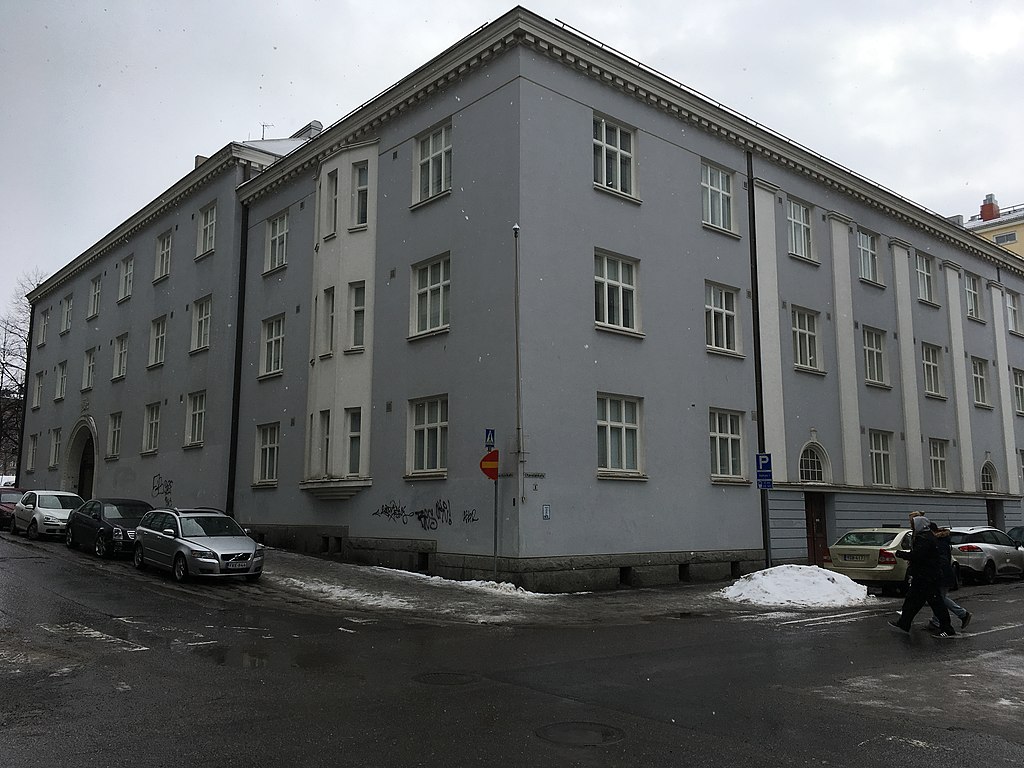 1925 1024px-Otavallanhovi,_Otavalankatu_8,_Tampere.jpg
