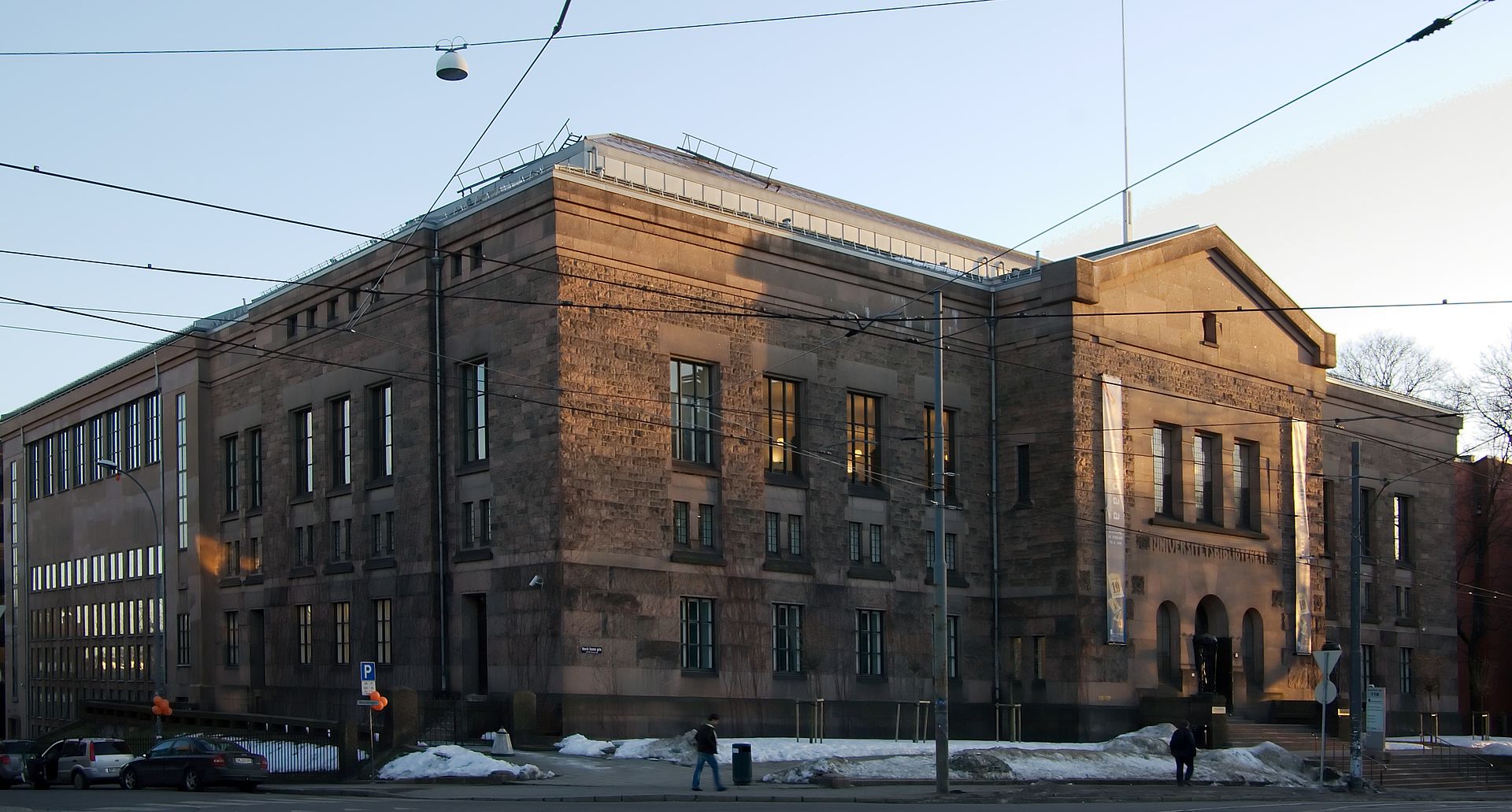 22Nasjonalbiblioteket_i_Oslo.jpg