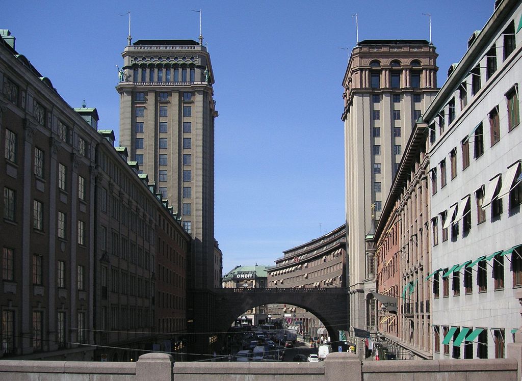 24г1024px-Kungsgatan_2008b.jpg