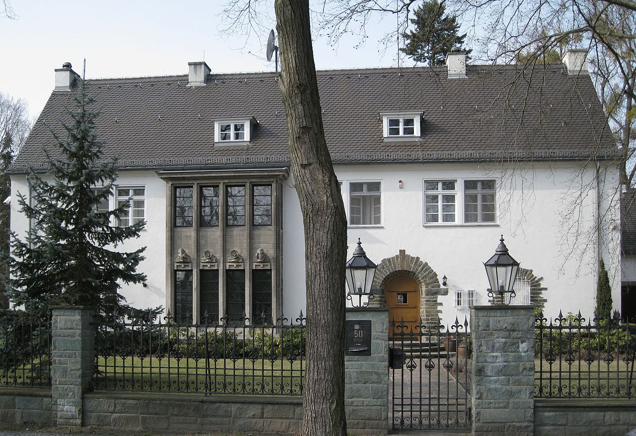 25 1280px-Auf_dem_Grat_50_Berlin-Dahlem.jpg