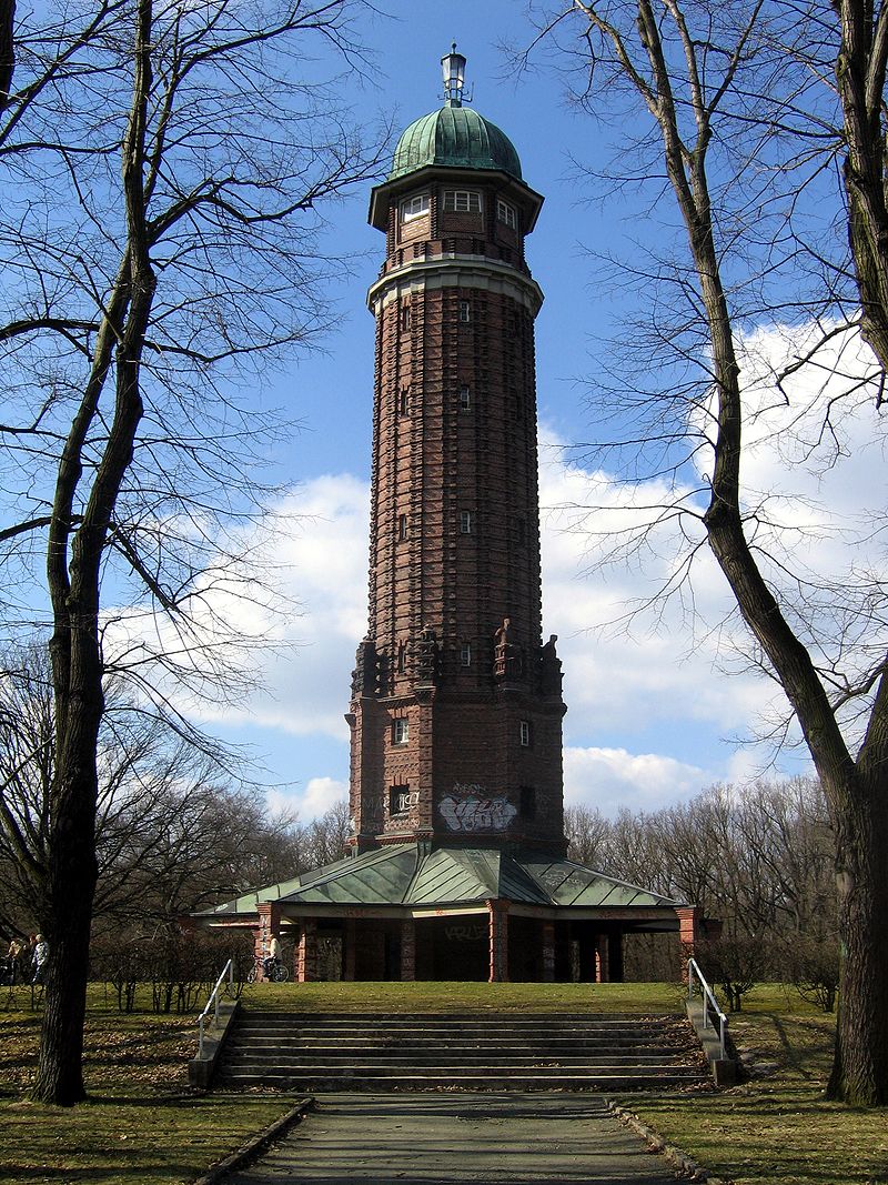 27 800px-Turm_Jungfernheide.jpg
