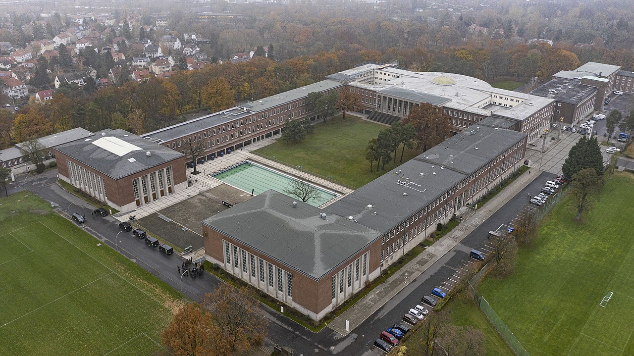 29 1280px-Deutsches_sportforum_2019.jpg