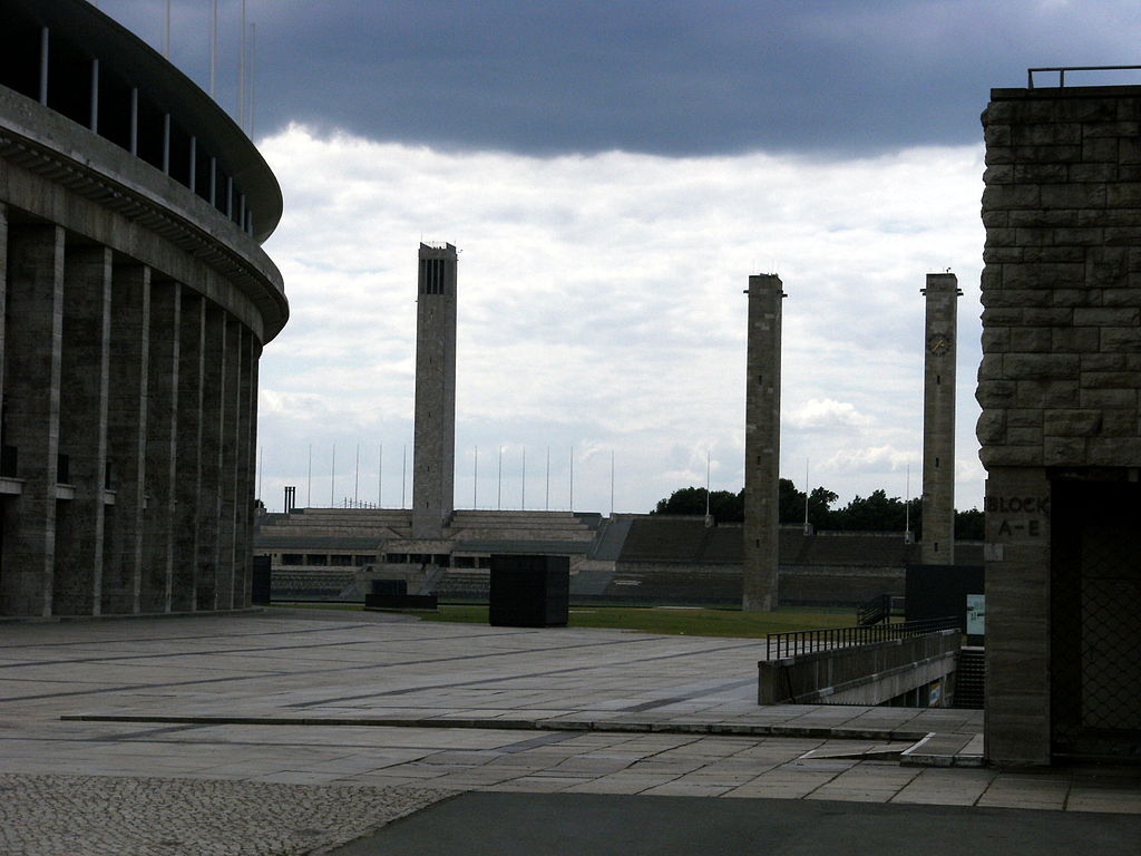 36 1024px-200806_Berlin_418.jpg