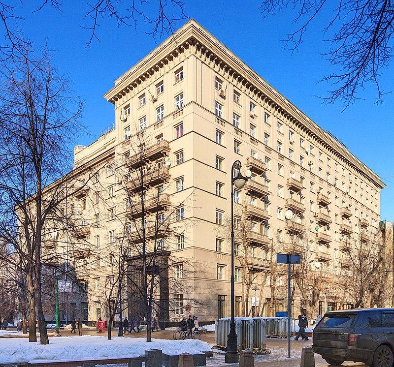37 Moscow_Lavrushinsky17s2_9712.jpg