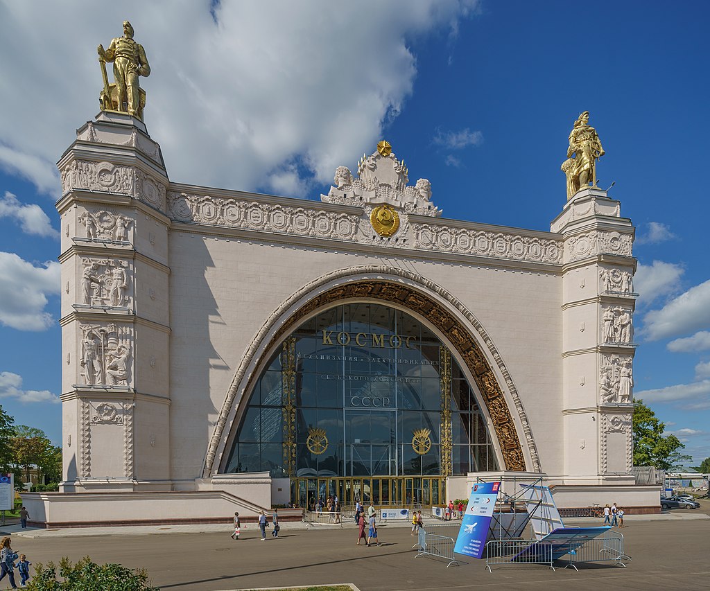39 Moscow_VDNKh_Space_Pavilion_asv2018-08_img2.jpg