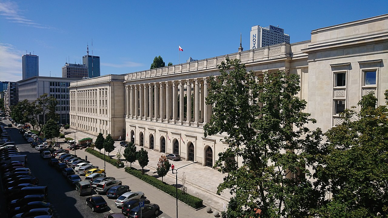 55 1280px-Ministerstwo_Rolnictwa_i_Rozwoju_Wsi_Wspolna.jpg