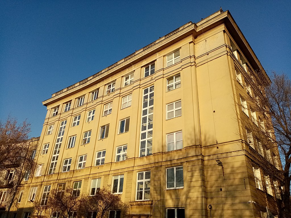 58Ul._Puławska_156,_Warszawa_(6).jpg