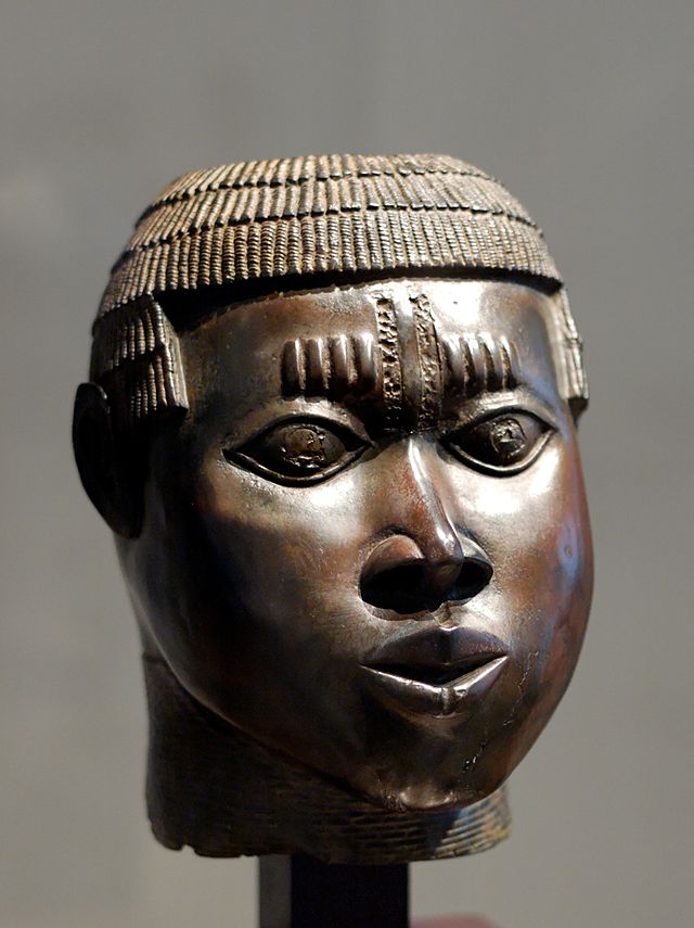 640px-Benin_bronze_Louvre_A97-14-1.jpg