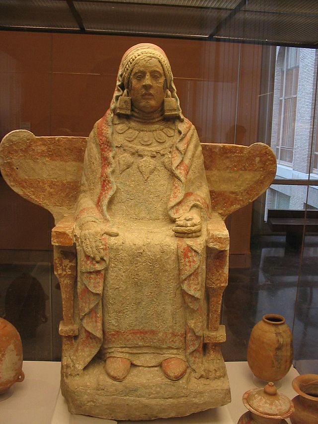 640px-Dama_de_Baza_ampliada.jpg