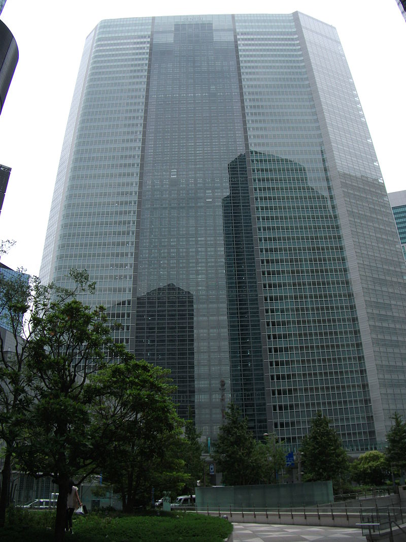 800px-Dentsu_Headquarters_Building(Ginza_side).JPG