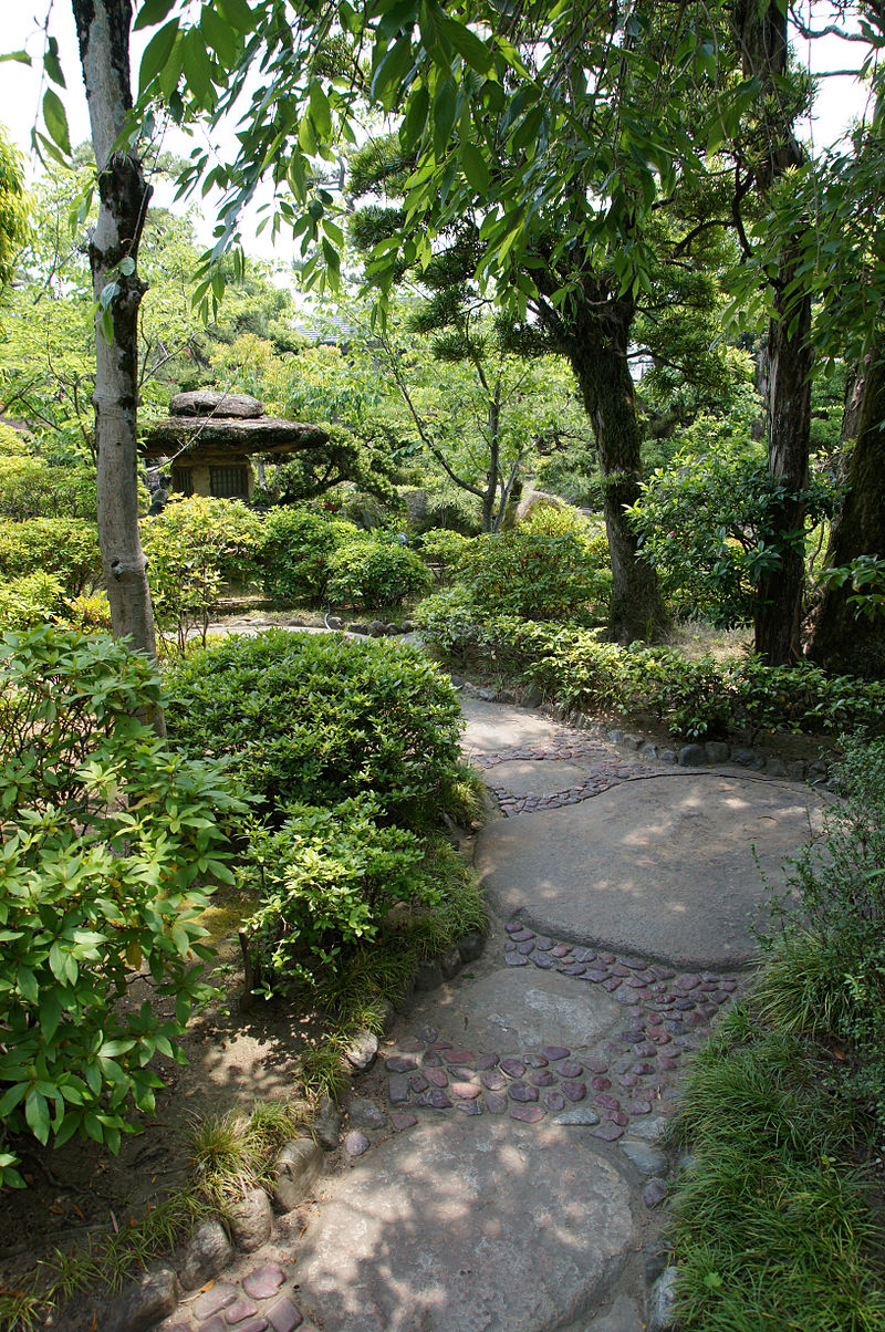 800px-Rokusanen_Wakayama_Japan10s3.jpg