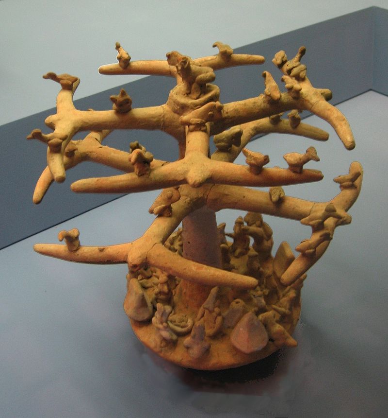800px-Shaft_tomb_tree_tableau_2.jpg