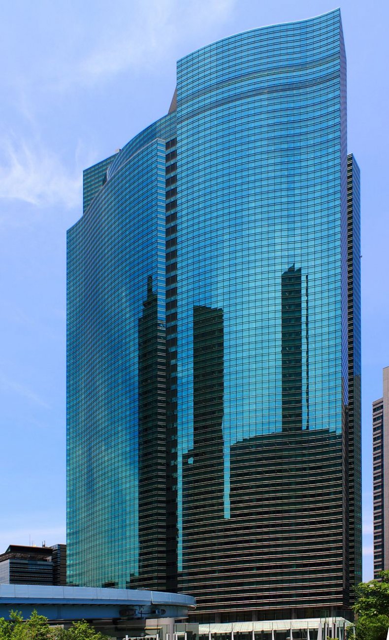 800px-Shiodome_City_Center_2012.JPG