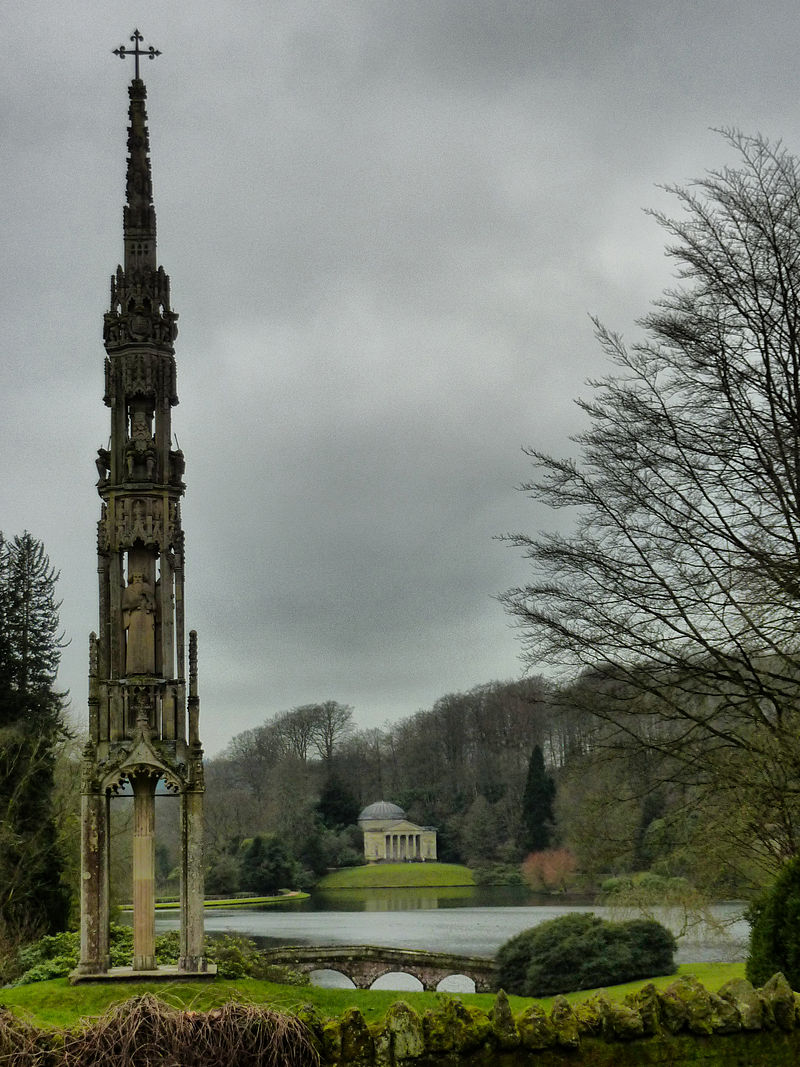 800px-Stourhead_estate_view_(8349734777).jpg