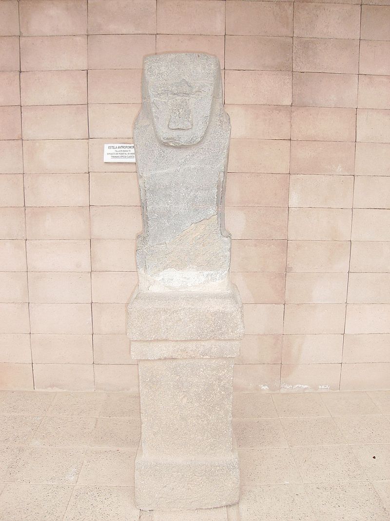 800px-Tiwanaku05.jpg