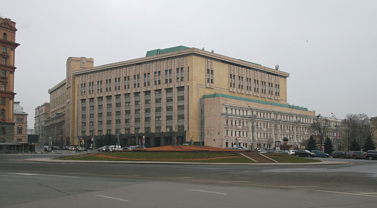 87 выч центр кгб1280px-Lubyanka_Square_KGB_Computing_Centre.jpg