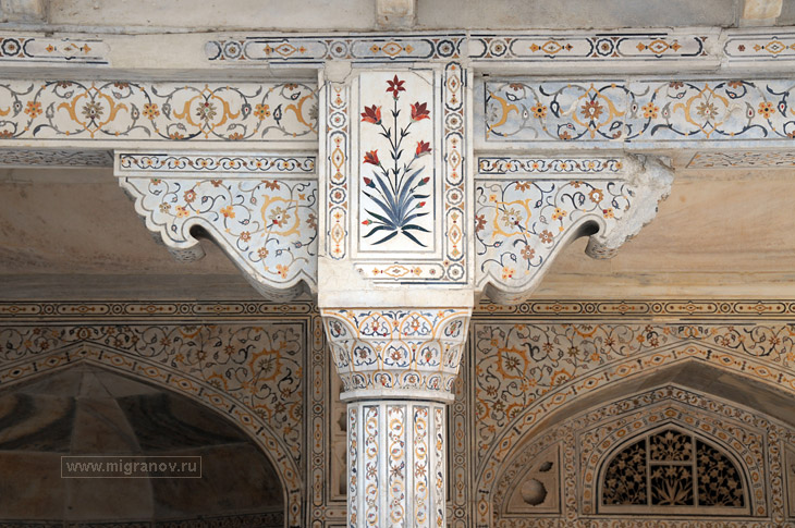agra.jpg