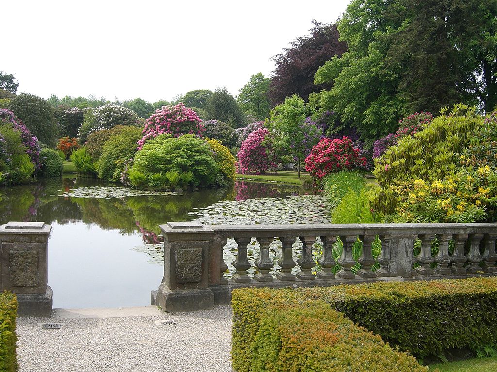 Biddulph_Grange_-_panoramio_(2).jpg