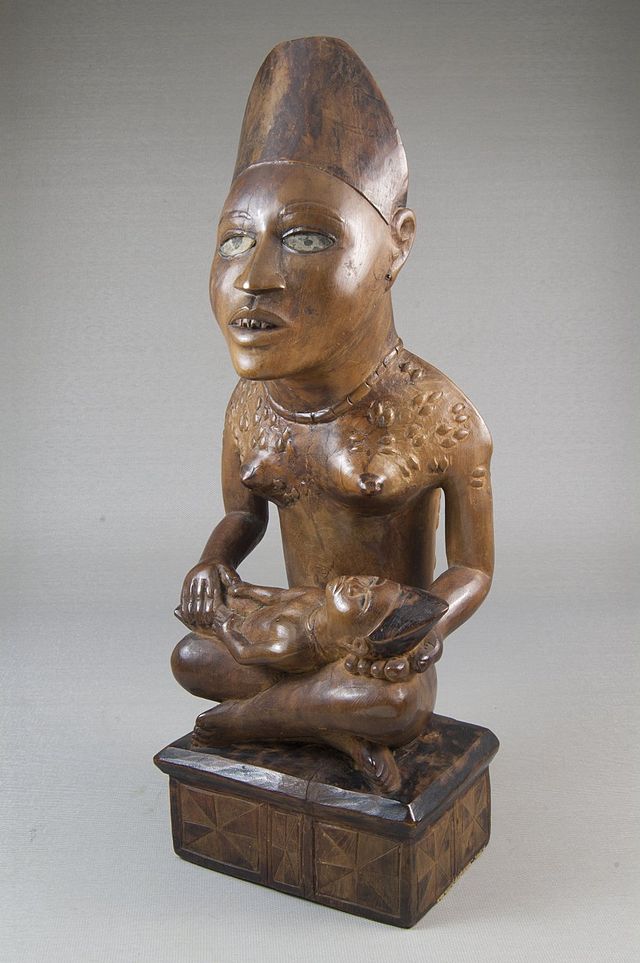 Brooklyn_Museum_22.1136_Figure_of_Mother_and_Child_Phemba_(2).jpg